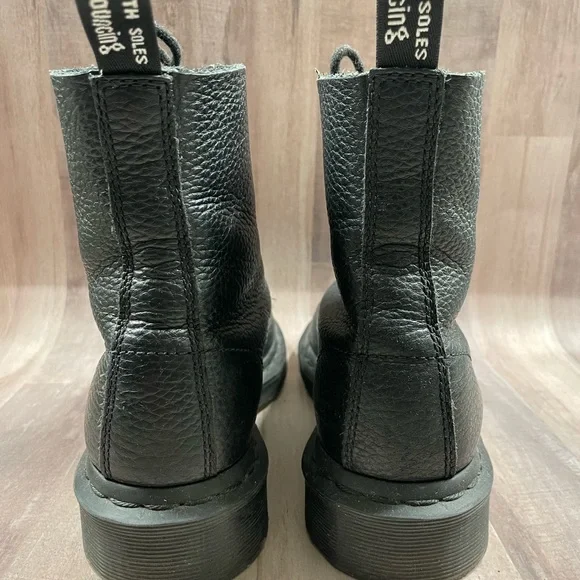 Black Dr. Marten - Picture 3 of 6